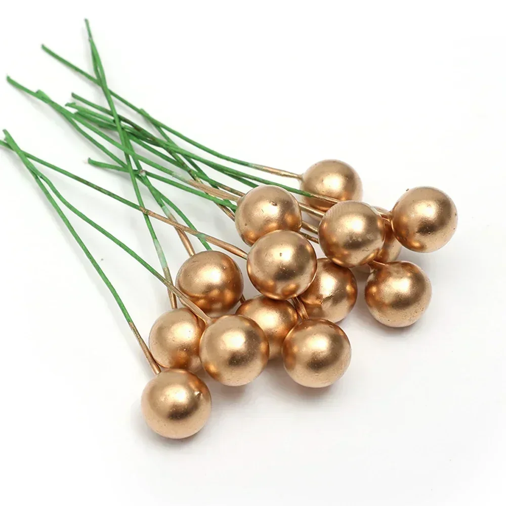 Künstliche Beeren Dekoration weihnachtlich frisch rot gold silbern